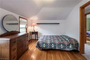5042 N Barton Rd, Lyndhurst, OH 44124 - Photo 24