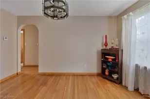 56 Rockdale Ave, Boardman, OH 44512 - Photo 4