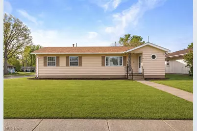 2456 Jackson Street, Lorain, OH 44052 - Photo 1