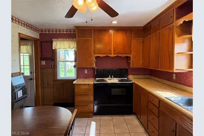 5884 State Route 93 NW, Dundee, OH 44624 - Photo 12