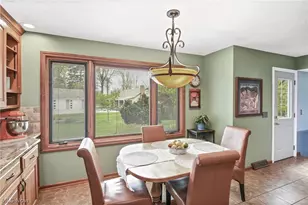 152 Woodridge Dr, Elyria, OH 44035 - Photo 16