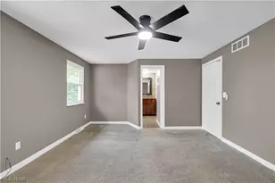 17024 Hunting Meadows Dr, Strongsville, OH 44136 - Photo 24