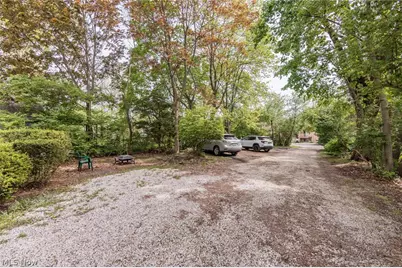 142 E Bridge Street, Berea, OH 44017 - Photo 42