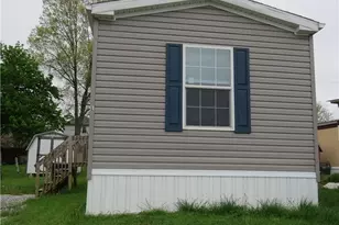 770 Jones Ave NW, Carrollton, OH 44615 - Photo 2