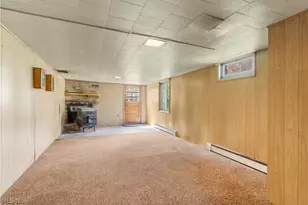 7903 E Liberty St, Hubbard, OH 44425 - Photo 24