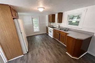 539 Tremont Ave SE, Massillon, OH 44646 - Photo 2