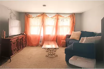 83 Como Street, Struthers, OH 44471 - Photo 12
