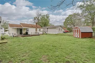 464 Jefferson Ave, Barberton, OH 44203 - Photo 16