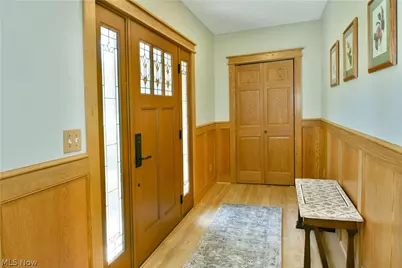 3203 Morrow Drive, Cortland, OH 44410 - Photo 4