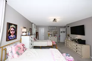 3021 Stonehurst Rd, Uniontown, OH 44685 - Photo 22