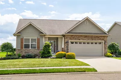 9684 Emerald Bluff Circle NW, Canal Fulton, OH 44614 - Photo 34