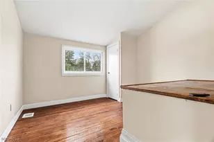 340 Lowell St, Elyria, OH 44035 - Photo 18