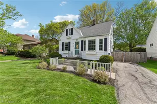 2837 Northview Rd, Rocky River, OH 44116 - Photo 2