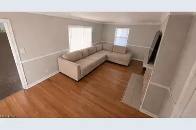 367 E 211th Street, Euclid, OH 44123 - Photo 10