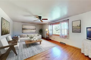 523 Juanita St, Steubenville, OH 43952 - Photo 6