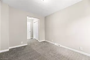 244 Keenan Ave, Cuyahoga Falls, OH 44221 - Photo 12