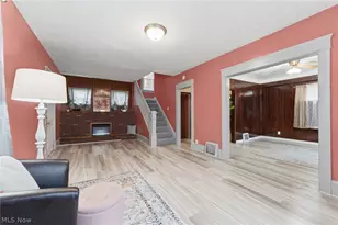 329 Girard Ave NE, Canton, OH 44704 - Photo 10