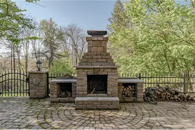 1325 Bunker Hill Road, Ashtabula, OH 44004 - Photo 28