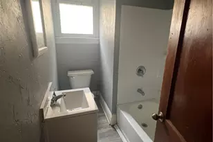 1742 Ford Ave, Akron, OH 44305 - Photo 8