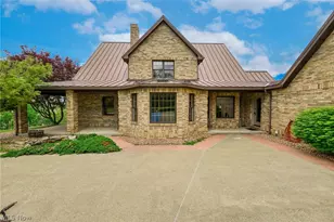 46675 Clarkson Rd, Rogers, OH 44455 - Photo 32