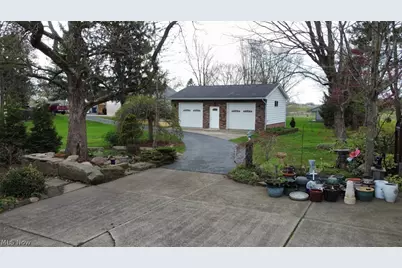 7470 Gayview Street, Louisville, OH 44641 - Photo 6