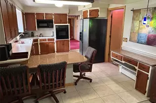 7470 Gayview St, Louisville, OH 44641 - Photo 12