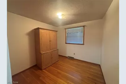 2501 W 40th Street, Lorain, OH 44053 - Photo 12