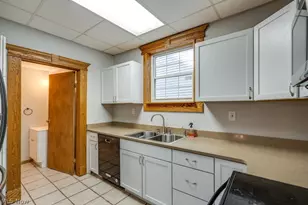 3027 Glen Pl NW, Canton, OH 44708 - Photo 16