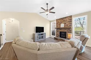 3367 Wicker St NE, Canton, OH 44721 - Photo 16