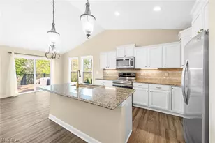 3367 Wicker St NE, Canton, OH 44721 - Photo 10