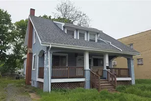 1934 E Midlothian Blvd, Youngstown, OH 44502 - Photo 2