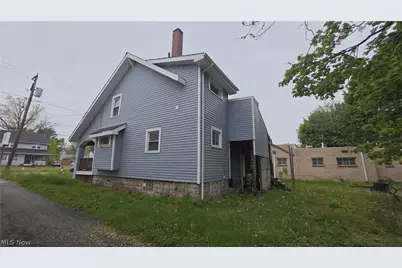 1934 E Midlothian Boulevard, Youngstown, OH 44502 - Photo 6