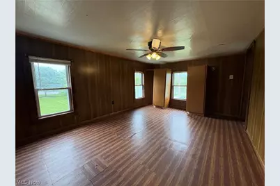 325 E High Street, Leetonia, OH 44431 - Photo 24