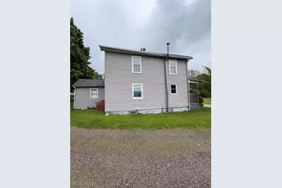 325 E High Street, Leetonia, OH 44431 - Photo 4