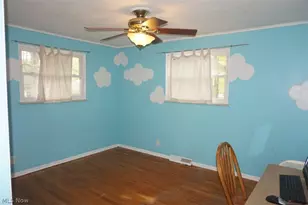 28096 Edgepark Dr, North Olmsted, OH 44070 - Photo 14