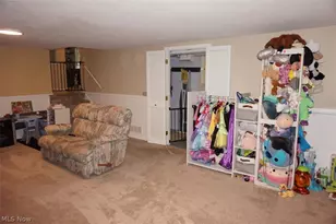 28096 Edgepark Dr, North Olmsted, OH 44070 - Photo 20