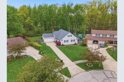 29575 Dorchester Drive, North Olmsted, OH 44070 - Photo 2