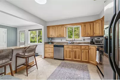 29575 Dorchester Drive, North Olmsted, OH 44070 - Photo 12