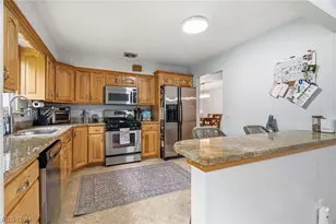 29575 Dorchester Dr, North Olmsted, OH 44070 - Photo 10