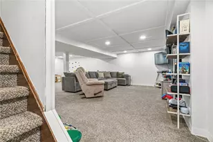 29575 Dorchester Dr, North Olmsted, OH 44070 - Photo 32