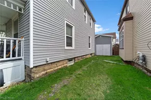 102 Water St, Elyria, OH 44035 - Photo 6