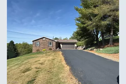 165 Wynnwood Drive, Marietta, OH 45750 - Photo 2