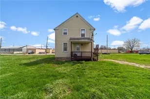 122 Elbe St, Elyria, OH 44035 - Photo 14
