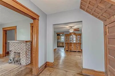 389 High Street, Wadsworth, OH 44281 - Photo 6