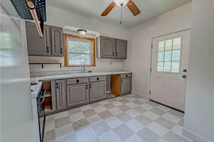 389 High St, Wadsworth, OH 44281 - Photo 14