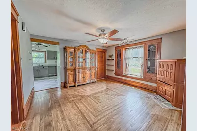 389 High Street, Wadsworth, OH 44281 - Photo 6
