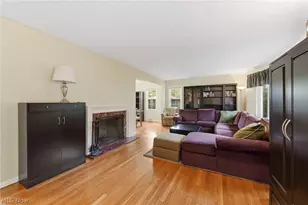 21012 Halburton Rd, Beachwood, OH 44122 - Photo 16