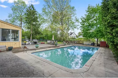 21012 Halburton Road, Beachwood, OH 44122 - Photo 46