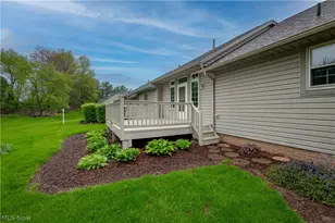 735 Beverly Ave, Canal Fulton, OH 44614 - Photo 4