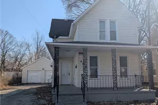 407 W 22nd St, Lorain, OH 44052 - Photo 2
